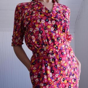 Stunning Valentino 80s does 40s‎ bright floral silk midi dress
